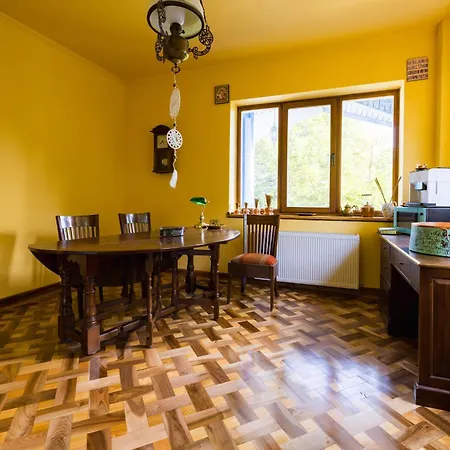 Azure In Downtown - Free Parking * Brasov