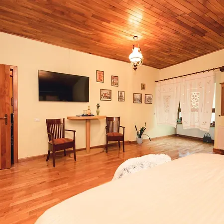 Sfizioso Boutique & Culinary Experience * Brasov