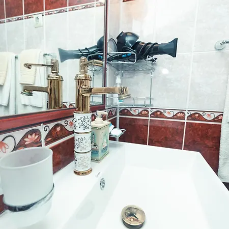 Sfizioso Boutique - Free Parking