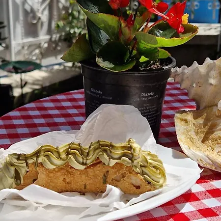 Sfizioso Boutique & Culinary Experience *