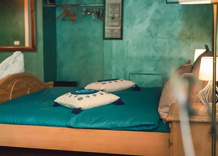 Sfizioso Boutique - Free Parking